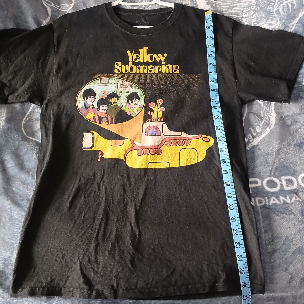 The Beatles Yellow Submarine Vintage Graphic T-Shirt - Picture 6 of 7